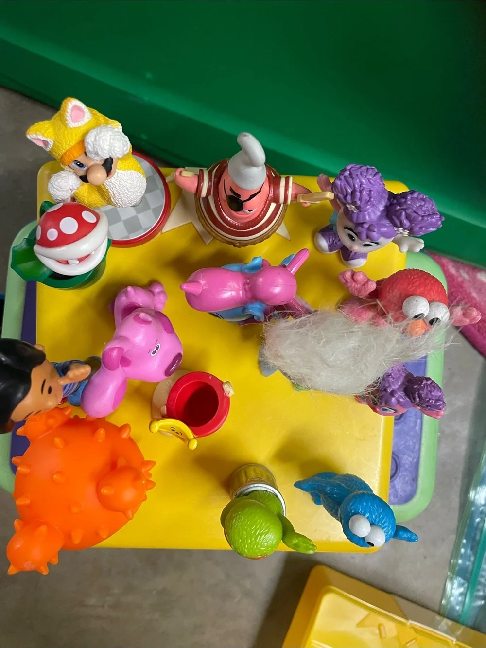 Assorted cartoon figures